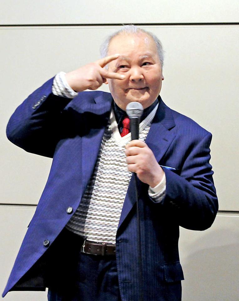 　トークイベントを開催した加藤一二三・九段