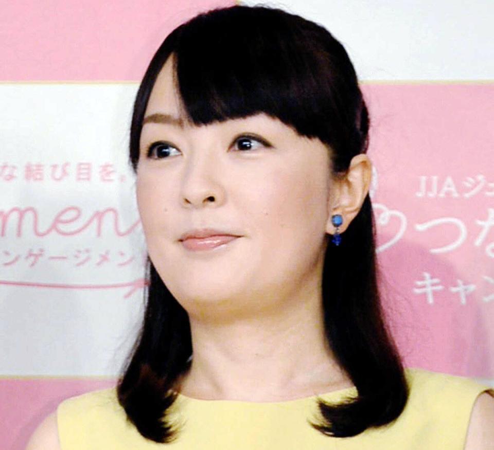 フリーアナウンサーの丸岡いずみ