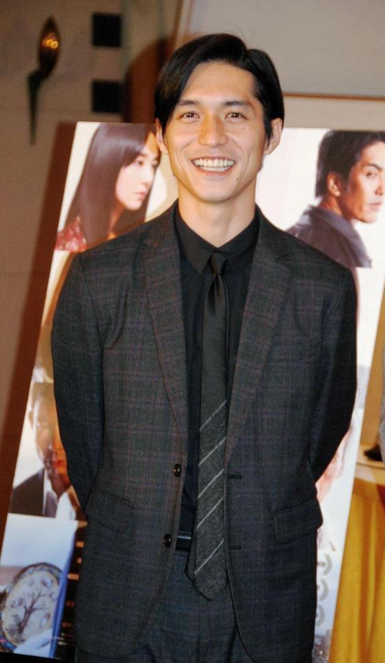 ネット解禁第一号となった錦戸亮＝東京・有楽町の日本外国特派員協会