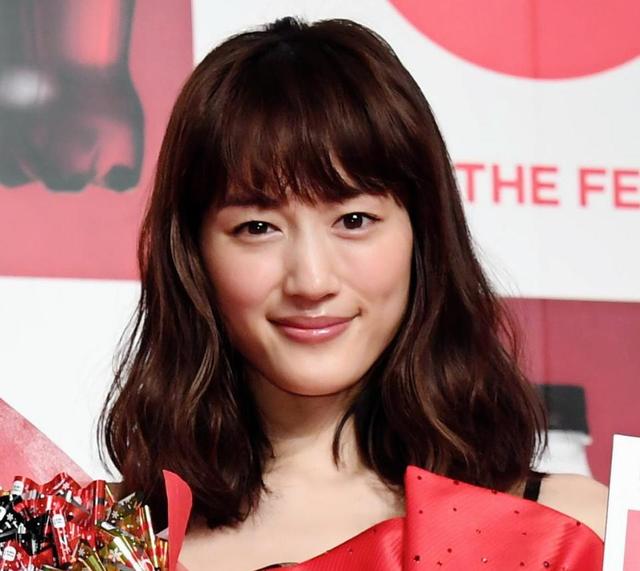 綾瀬はるか ナオミ キャンベルのマネジャーに憧れていた 何だコレ 芸能 デイリースポーツ Online