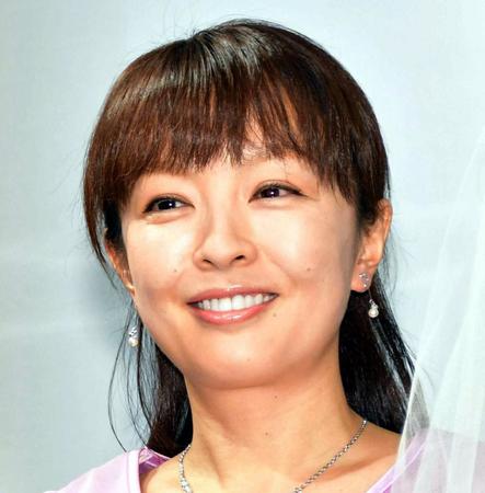 丸岡いずみ