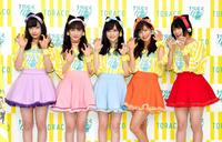 ＮＭＢ４８の（左から）村瀬紗英、川上千尋、山本彩、谷川愛梨、城恵理子＝都内