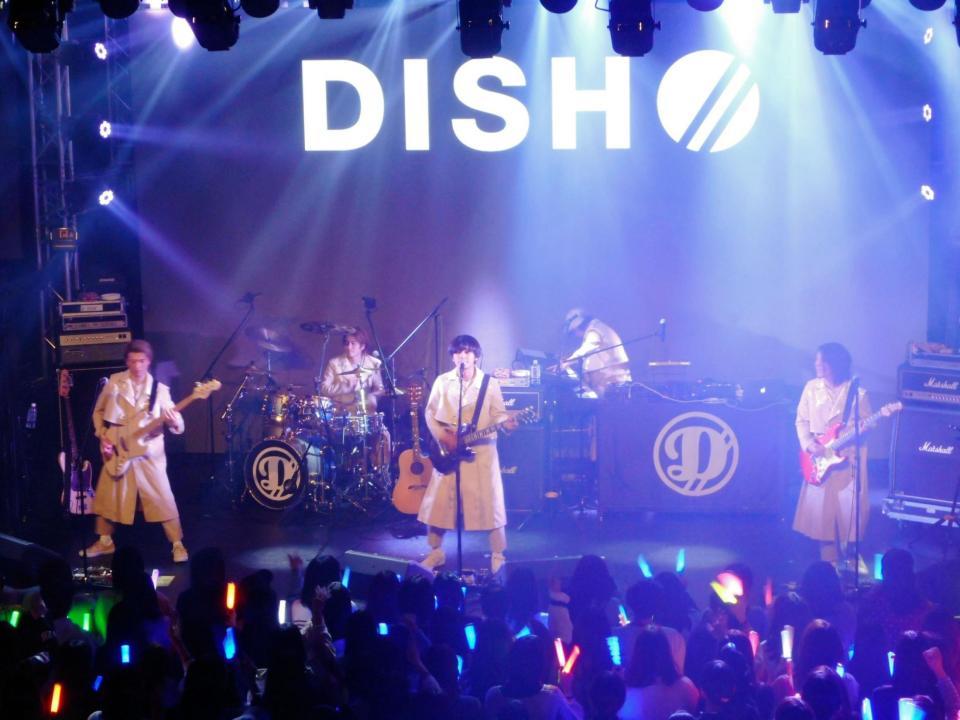 ニューシングル「勝手にＭＹ　ＳＯＵＬ」の発売記念イベントを行ったＤＩＳＨ／／＝東京・白金セレネ