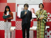 伊勢志摩のＰＲイベントに参加した田村淳（中央）＝東京・六本木