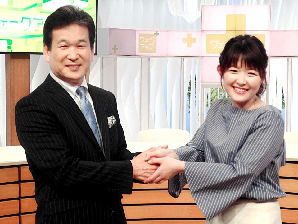 　諸國沙代子アナ（右）と辛坊治郎キャスター＝大阪・読売テレビ