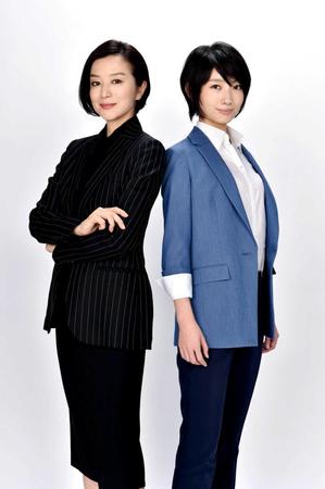 　「未解決の女」で刑事を演じる波瑠（右）と鈴木京香