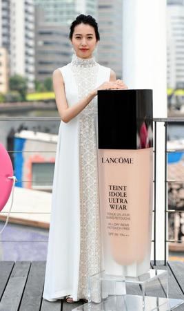 日本のランコムミューズに就任した戸田恵梨香＝東京・品川区のＴーＬＯＴＵＳ　Ｍ（撮影・三好信也）