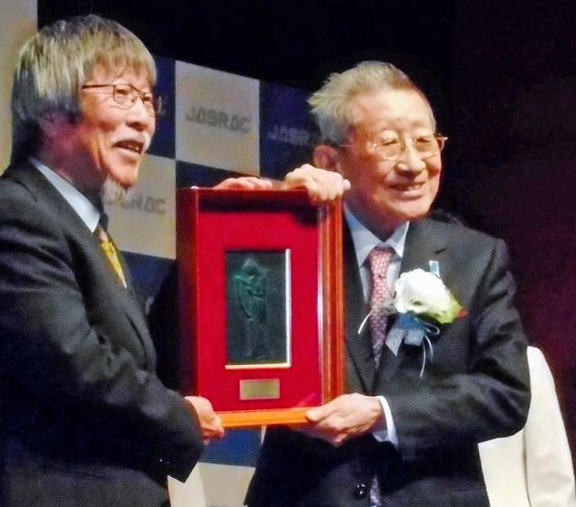 すぎやまこういち氏「ドラクエ序曲」でJASRAC銀賞 銅からレベル