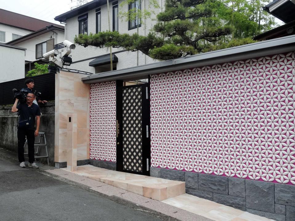 紀州のドンファンの元妻 須藤早貴容疑者 25 の顔は Av 朝までハシゴ酒 だけでなく マジ軟派 初撮 ラグジュtv ゆりかg Area など多数の作品に出演していたらしい まとめダネ
