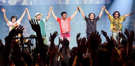 ４０周年キックオフコンサートを行ったサザンオールスターズ＝東京・ＮＨＫホール　