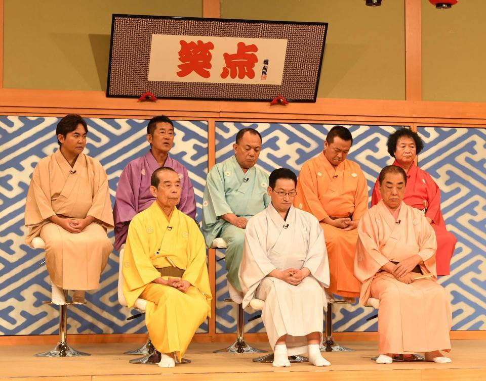 　桂歌丸さんを偲ぶ笑点メンバー（前列左から）林家木久扇、春風亭昇太、三遊亭好楽（後列左から）林家三平、三遊亭円楽、三遊亭小遊三、林家たい平、山田隆夫＝後楽園ホール