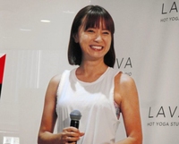 　トークイベントを行った鈴木亜美＝都内