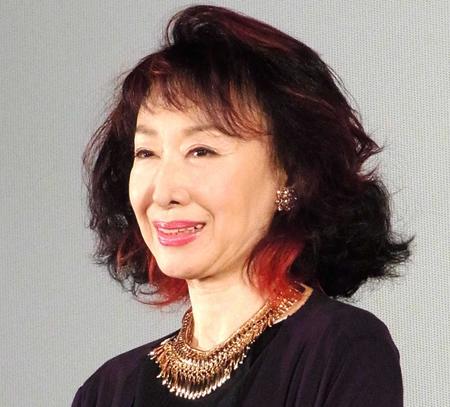 　三田佳子