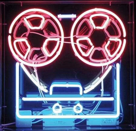 ソフト・セルの１０枚組ボックス「Ｋｅｙｃｈａｉｎｓ　＆　Ｓｎｏｗｓｔｏｒｍｓ」