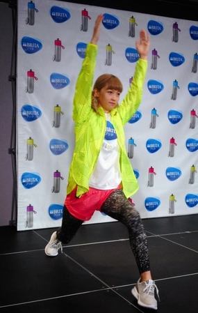 「ＢＲＩＴＡ　Ｊａｐａｎ　ｆｉｌｌ＆ｇｏ　Ａｃｔｉｖｅ　Ｒｕｎイベント」に登場したＤｒｅａｍ　Ａｍｉ＝東京・渋谷キャスト