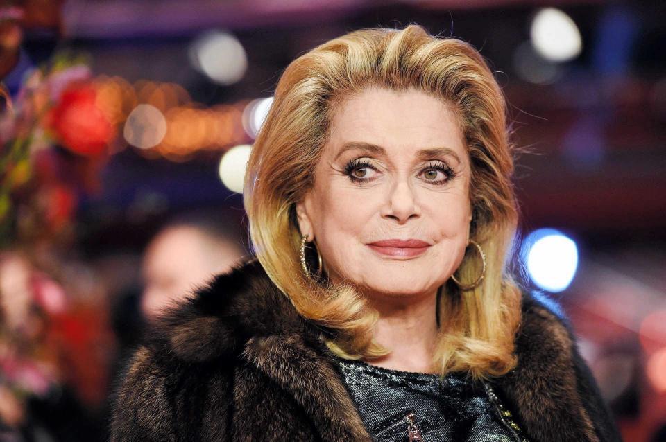 　カトリーヌ・ドヌーヴ（Ｃ）Ｍａｕｒｉｚｉｏ　Ｇａｍｂａｒｉｎｉ／Ａｎａｄｏｌｕ　Ａｇｅｎｃｙ／Ｇｅｔｔｙ　Ｉｍａｇｅｓ