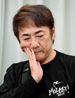 浅利慶太さんとの思い出を語る市村正親＝東京・目黒のホリプロ（撮影・村中拓久）