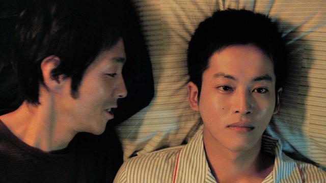 松坂桃李「やさしくてあたたかいＣＭ」クドカンと兄弟役熱演 明治安田 