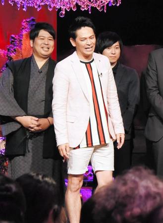 収録を行ったますだおかだ・岡田圭右（中央）