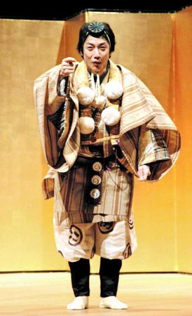 　狂言師で演出家の野村萬斎