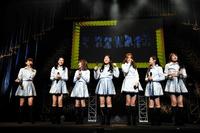 「ＡＫＢ４８グループ第１０回世界選抜総選挙」に出演し、日本語でＭＣを行うＢＮＫ４８のメンバー＝千葉・市川市文化会館©ＡＫＳ