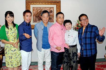 　カンテレ特番の収録を行った（左から）関純子アナウンサー、大平サブロー、月亭八方、桂きん枝、若井みどり、オール阪神＝大阪府内