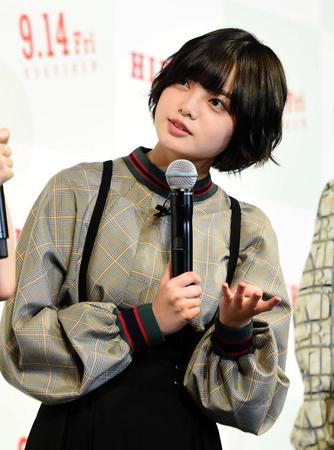 イベントでトークをする平手友梨奈＝東京・スペースＦＳ汐留（撮影・開出牧）