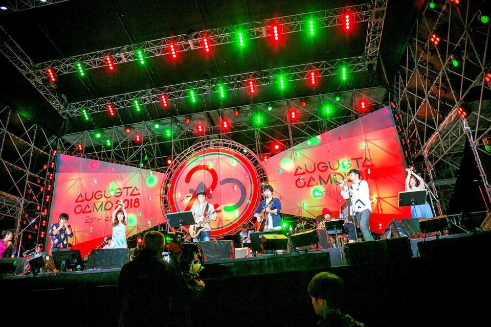 　（左から）杏子、山崎まさよし、秦基博