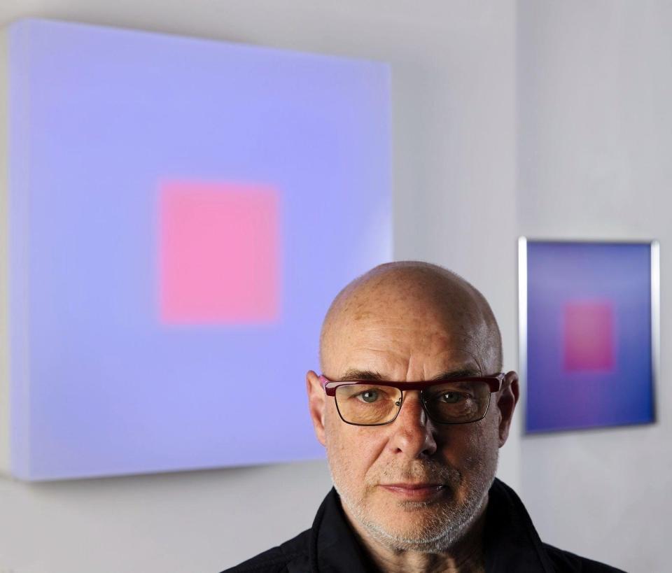 ブライアン・イーノ　Ｂｒｉａｎ　Ｅｎｏ，　Ｃｏｕｒｔｅｓｙ　Ｐａｕｌ　Ｓｔｏｌｐｅｒ　Ｇａｌｌｅｒｙ　２０１７，　ｐｈｏｔｏｇｒｐａｈｙ（ｃ）Ｍｉｋｅ　Ａｂｒａｈａｍｓ１６０４０７