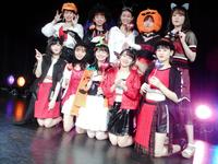 新曲発売記念イベントを行ったアンジュルムの（下段左から）川村文乃、室田瑞希、上國料萌衣、船木結、佐々木莉佳子（上段左から）笠原桃奈、勝田里奈、和田彩花、竹内朱莉、中西香菜＝ＣＬＵＢ　ＣＩＴＴＡ