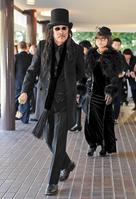 　Ｂ．Ｂ．クイーンズの近藤房之助（左）と坪倉唯子