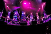 バンドとして最後のライブを行ったＡｑｕａ　Ｔｉｍｅｚ＝横浜アリーナ