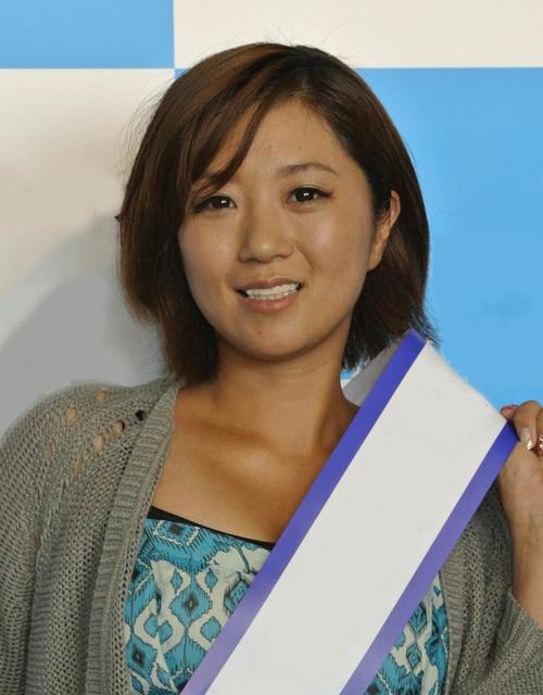 第８子七女出産の美奈子 あまり母乳が出なくて ミルク足して授乳 芸能 デイリースポーツ Online