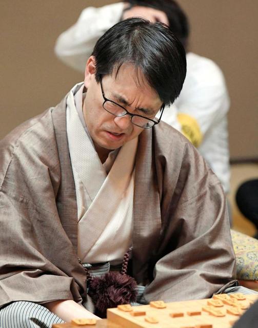 羽生27年ぶり無冠 平成元年に獲った初タイトル「竜王」平成最後に