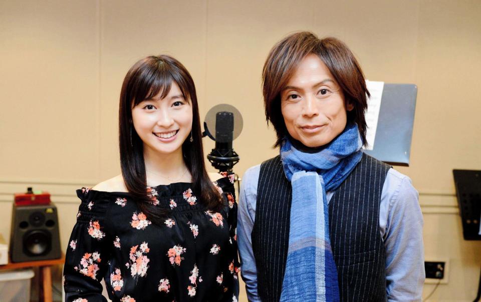 　レコーディングを行った土屋太鳳（左）とつんく♂