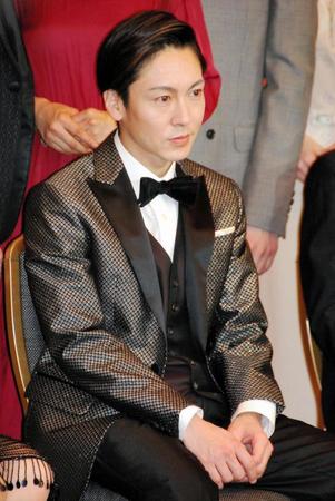 舞台の製作発表に出席した主演の屋良朝幸＝ＡＮＡインターコンチネンタルホテル東京