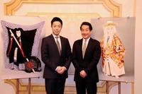 初役への意気込みを語った中村扇雀（右）と尾上菊之助＝東京・日比谷