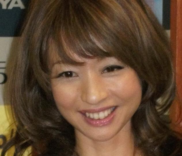 花田美恵子 １３歳下再婚夫との幸せ２ショットで 独りより２人の方がいい 芸能 デイリースポーツ Online