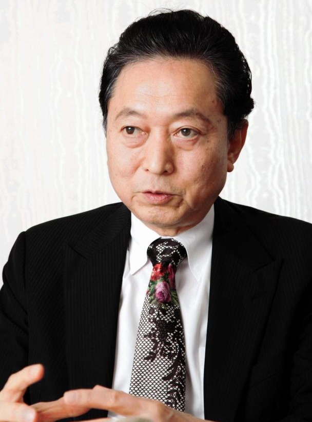 鳩山由紀夫氏