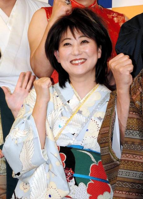 水谷千重子 芸歴50年 を友近から祝福 明治座で記念公演 芸能 デイリースポーツ Online