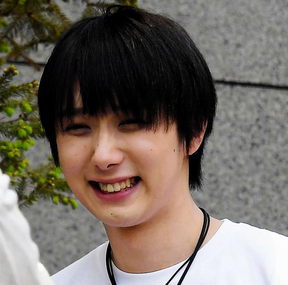 新芸名を発表した羽生ゆずれない