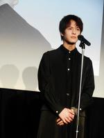 スイスの高級時計「ＦＡＶＲＥ－ＬＥＵＢＥ」の２０１９年新作発表会に登場した奥野壮＝東京・ＴＲＵＮＫ