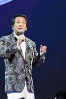 コンサートを行った杉良太郎＝東京・国立劇場