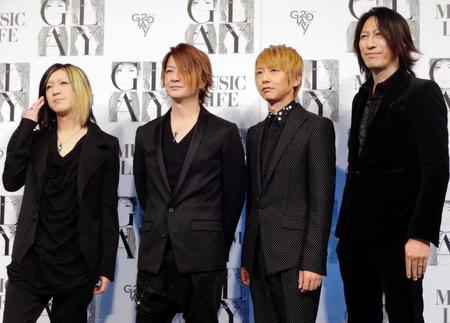 　ＧＬＡＹの（左から）ＨＩＳＡＳＨＩ、ＴＥＲＵ、ＪＩＲＯ、ＴＡＫＵＲＯ