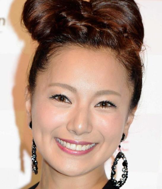 三船美佳 生番組で涙の再婚報告 大阪で出会い ｖ字指輪もキラリ 芸能 デイリースポーツ Online