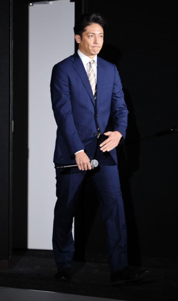 記者会見に登場した玉木宏＝テレビ東京　六本木本社（撮影・開出牧）