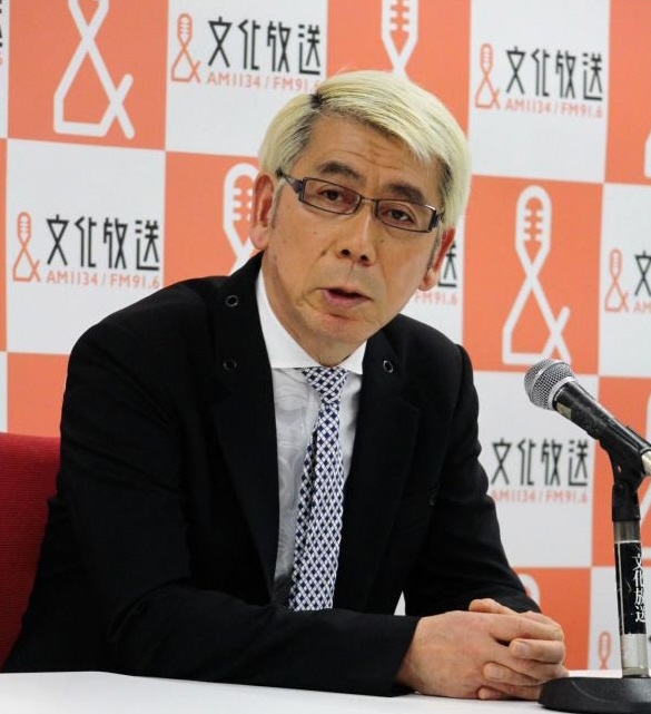 昭和末期から平成にかけてのラジオについて熱く語る吉田照美＝文化放送