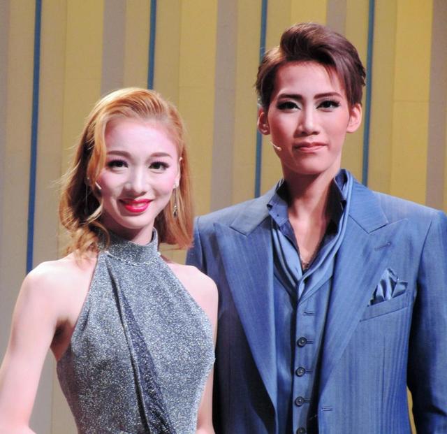 宝塚宙組新人公演 オーシャンズ１１ 主演の鷹翔 がむしゃらに走りました 芸能 デイリースポーツ Online