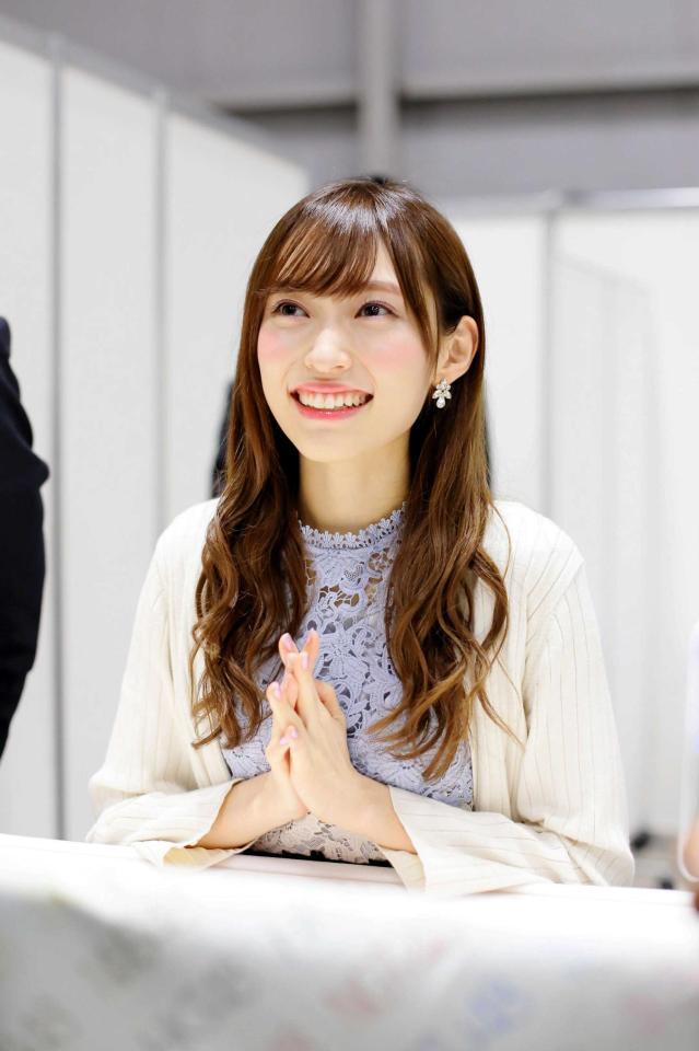 自身最後となる握手会に出席したＮＧＴ４８・山口真帆＝パシフィコ横浜（ｃ）ＡＫＳ　