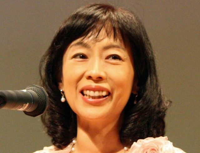 石井めぐみ氏 甲状腺の腫瘍摘出手術受けた 女優の道には戻れないかも 芸能 デイリースポーツ Online